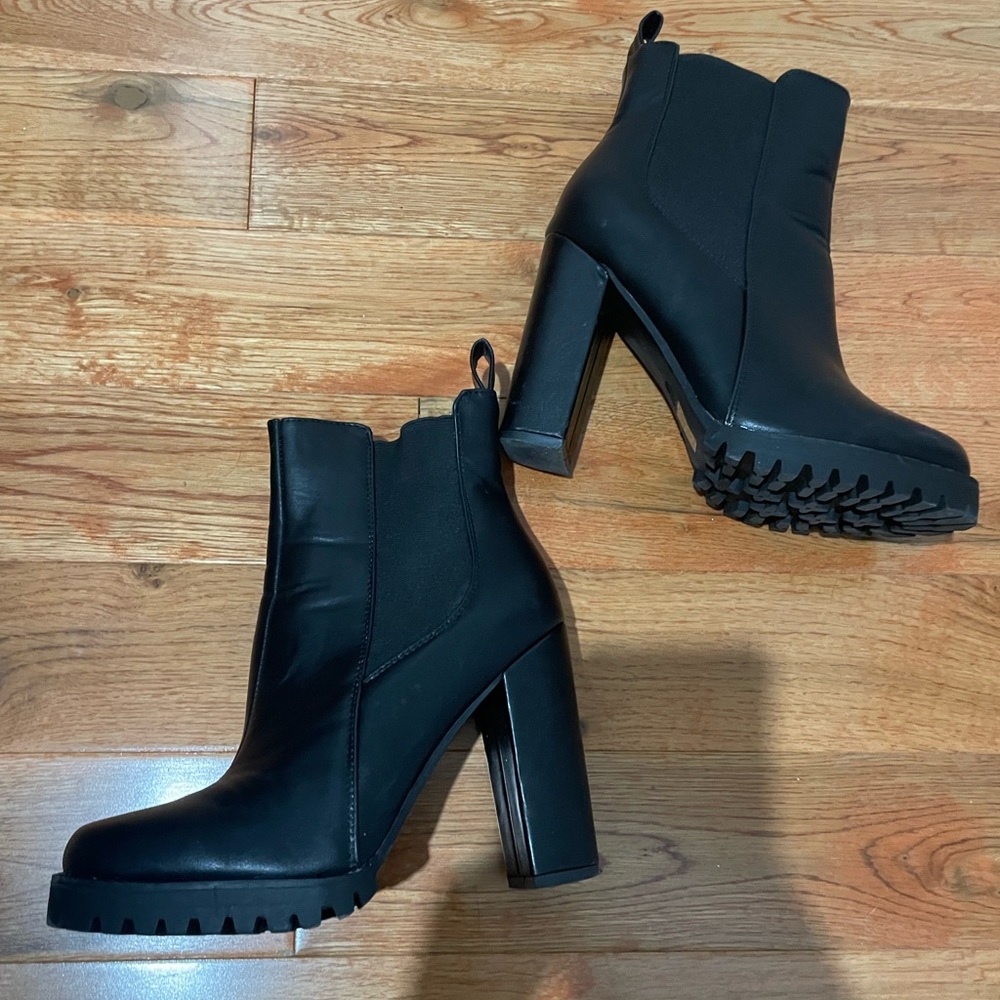 4.5 inch Booties
